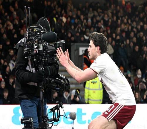 摩哆赛,马奎斯美国,站夺冠,开云体育平台,开云体育官方网站,开云体育登录入口,开云体育app下载