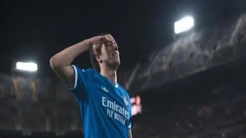 张雨霏覃海洋在布达佩斯分站赛荣获双冠——北京青年报资讯